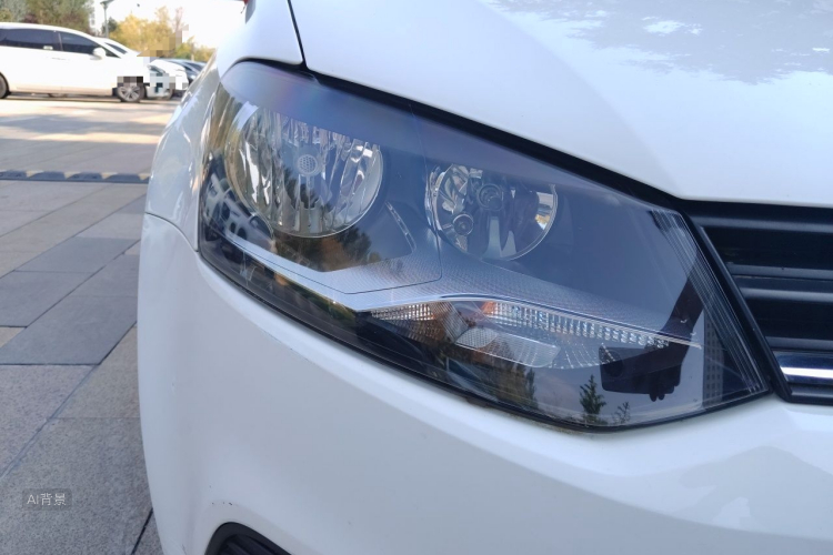 Volkswagen Polo 2017 car image #8