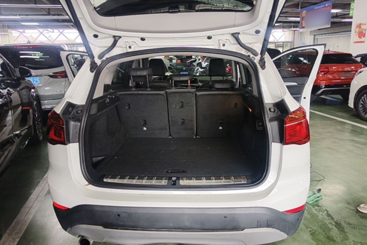 BMW X1 2017 car image #19