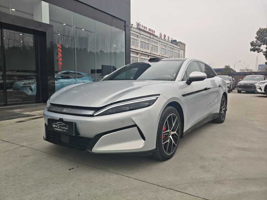 BYD HanL 2025 BYD HanL 2025 car image