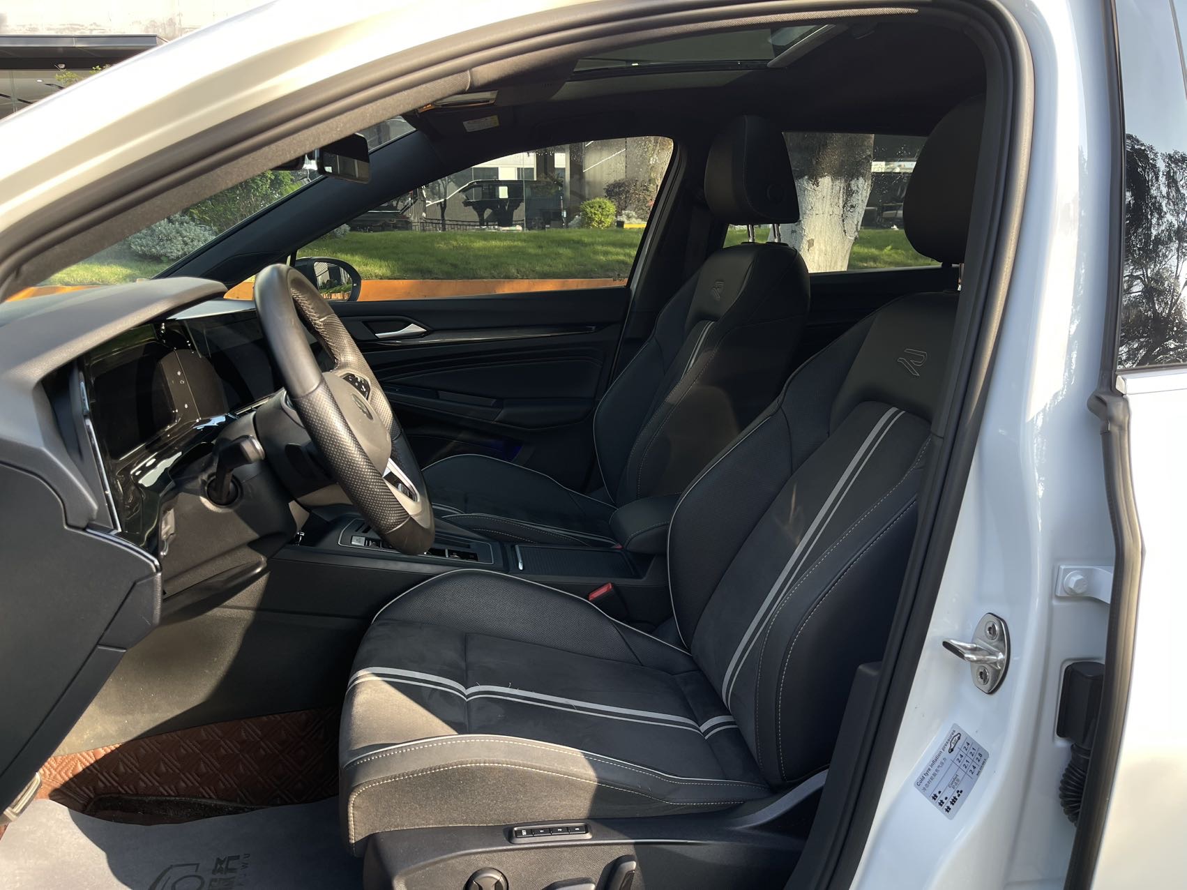 2022 #4 2022 car image #4