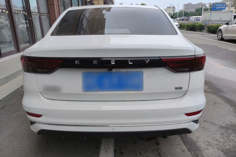 GEELY Emgrand 2025 #6 GEELY Emgrand 2025 car image #6