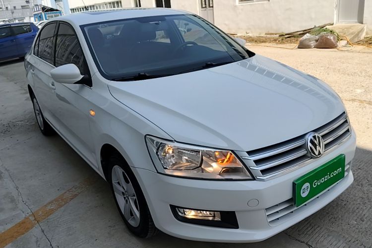 Volkswagen Santana 2016 car image #6