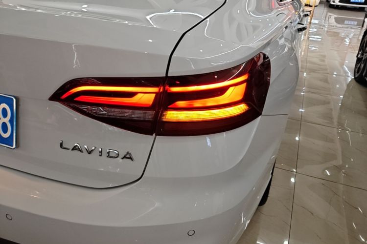 Volkswagen Lavida 2022 car image #8