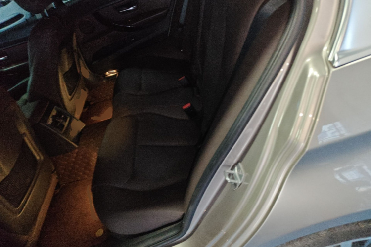 BMW 3 Series 2019 #17 BMW 3 Series 2019 car image #17