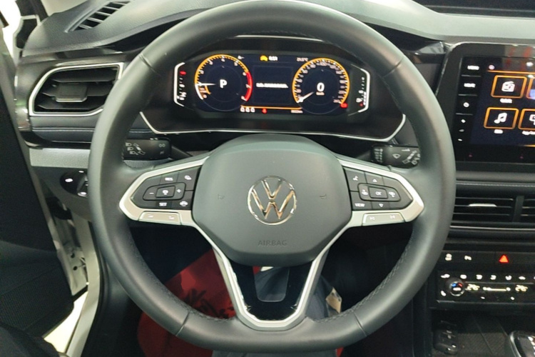 Volkswagen Tharu 2025 #11 Volkswagen Tharu 2025 car image #11