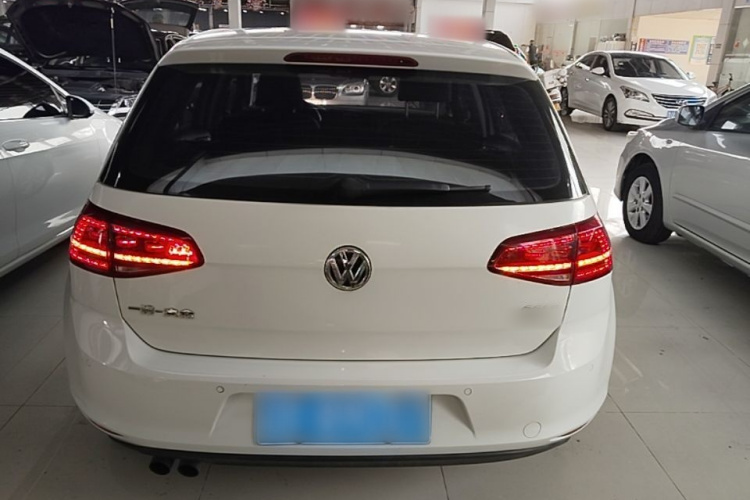 Volkswagen Golf 2016 car image #6