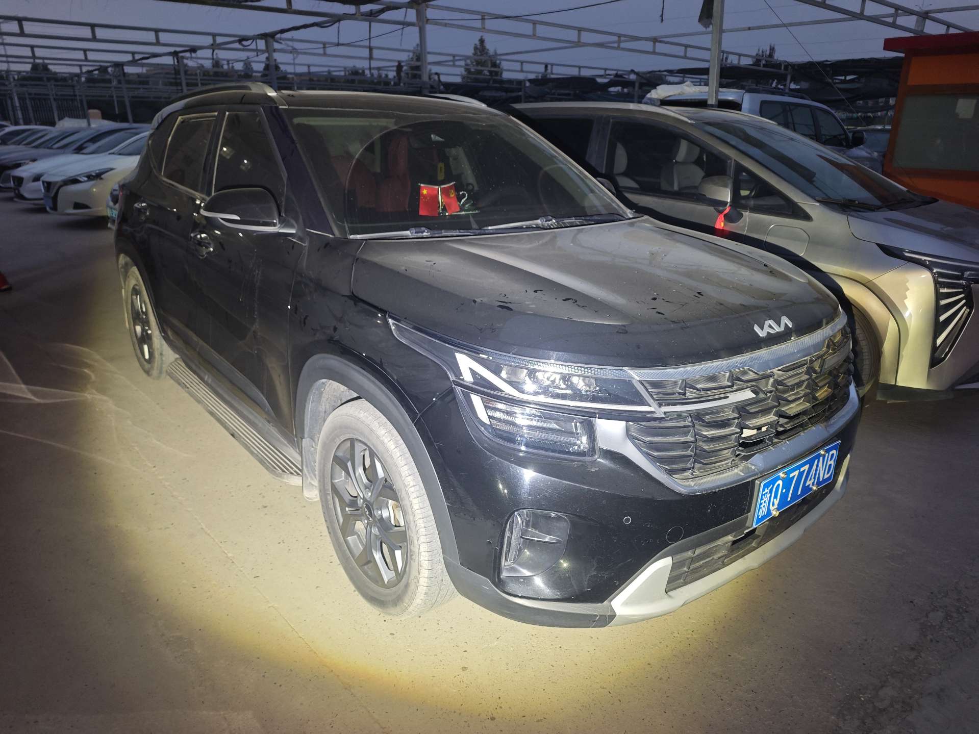 Kia Seltos 2023 imagen de coche #2