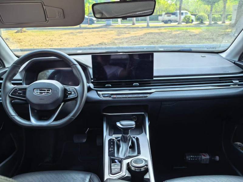 GEELY Emgrand 2024 #5 GEELY Emgrand 2024 car image #5