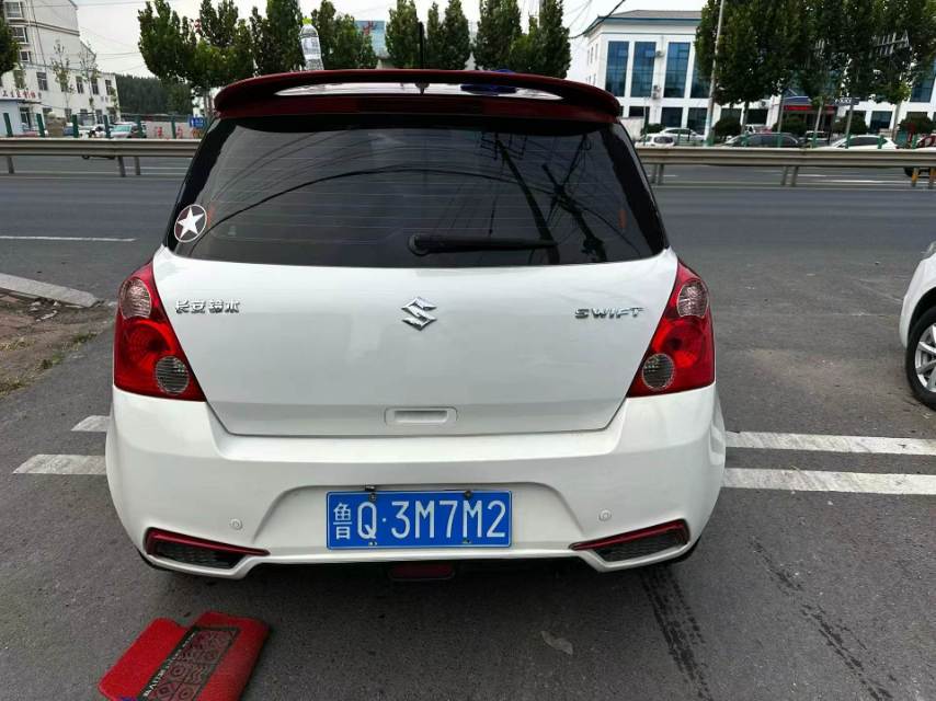 Suzuki Swift 2018 #5 Suzuki Swift 2018 car image #5