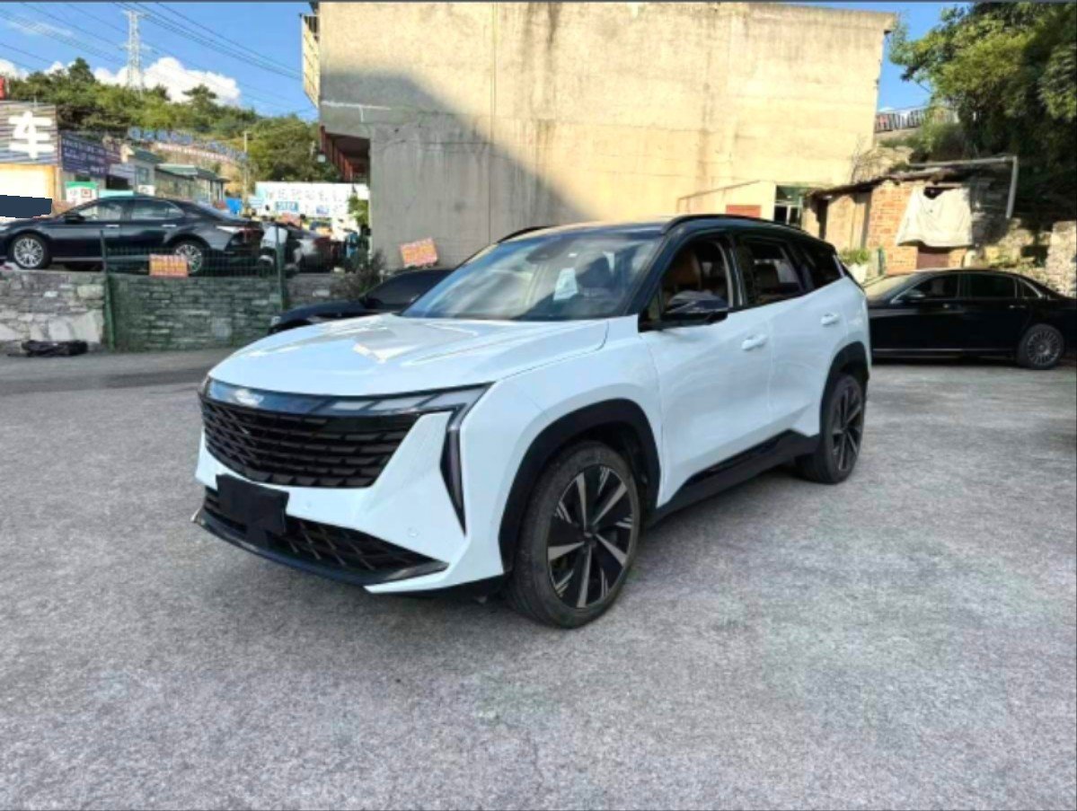 GEELY Boyue L 2022 immagine di auto 