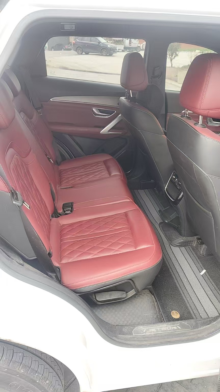 Jetour X70 PLUS 2024 #4 Jetour X70 PLUS 2024 car image #4