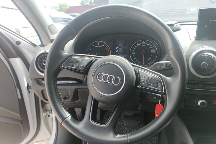 Audi A3 2019 #15 Audi A3 2019 car image #15