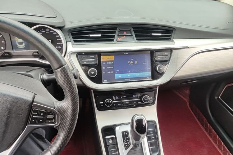 GEELY Emgrand GL 2017 car image #13