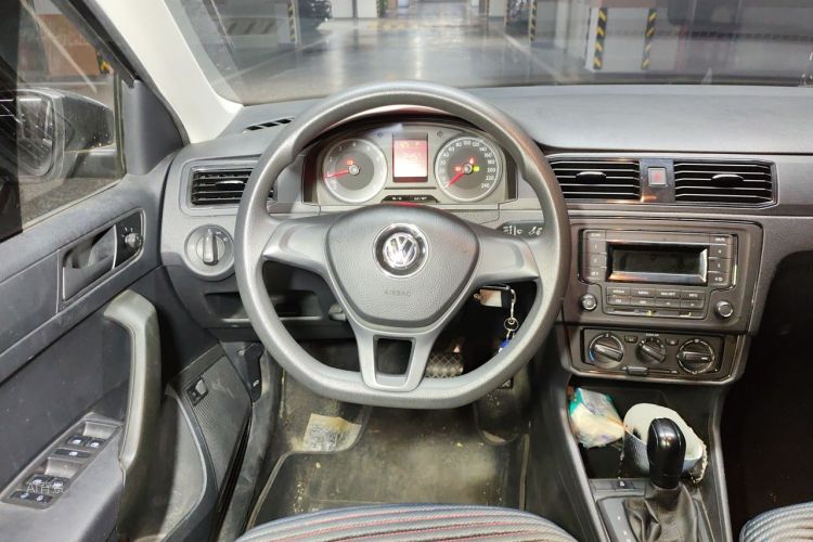 Volkswagen Santana 2019 car image #12
