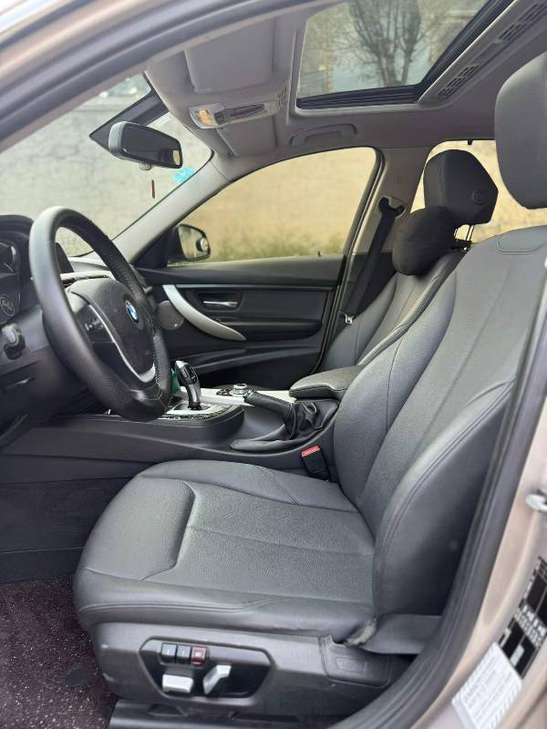 BMW 3 Series 2016 imagem de carro #4