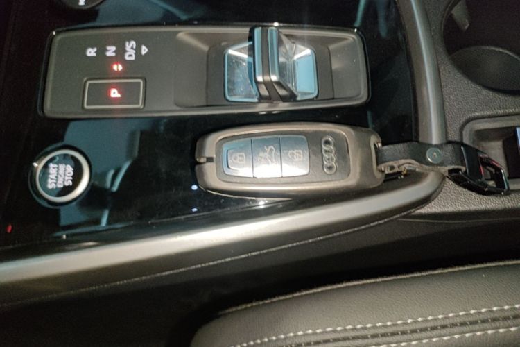 Audi A3 2021 car image #9