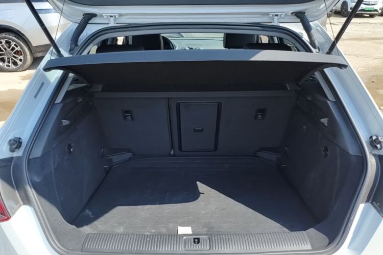 Audi A3 2017 car image #19