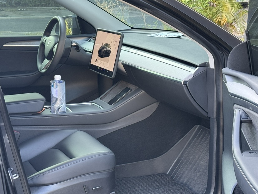 Tesla Model Y 2024 #7 Tesla Model Y 2024 изображение автомобиля #7