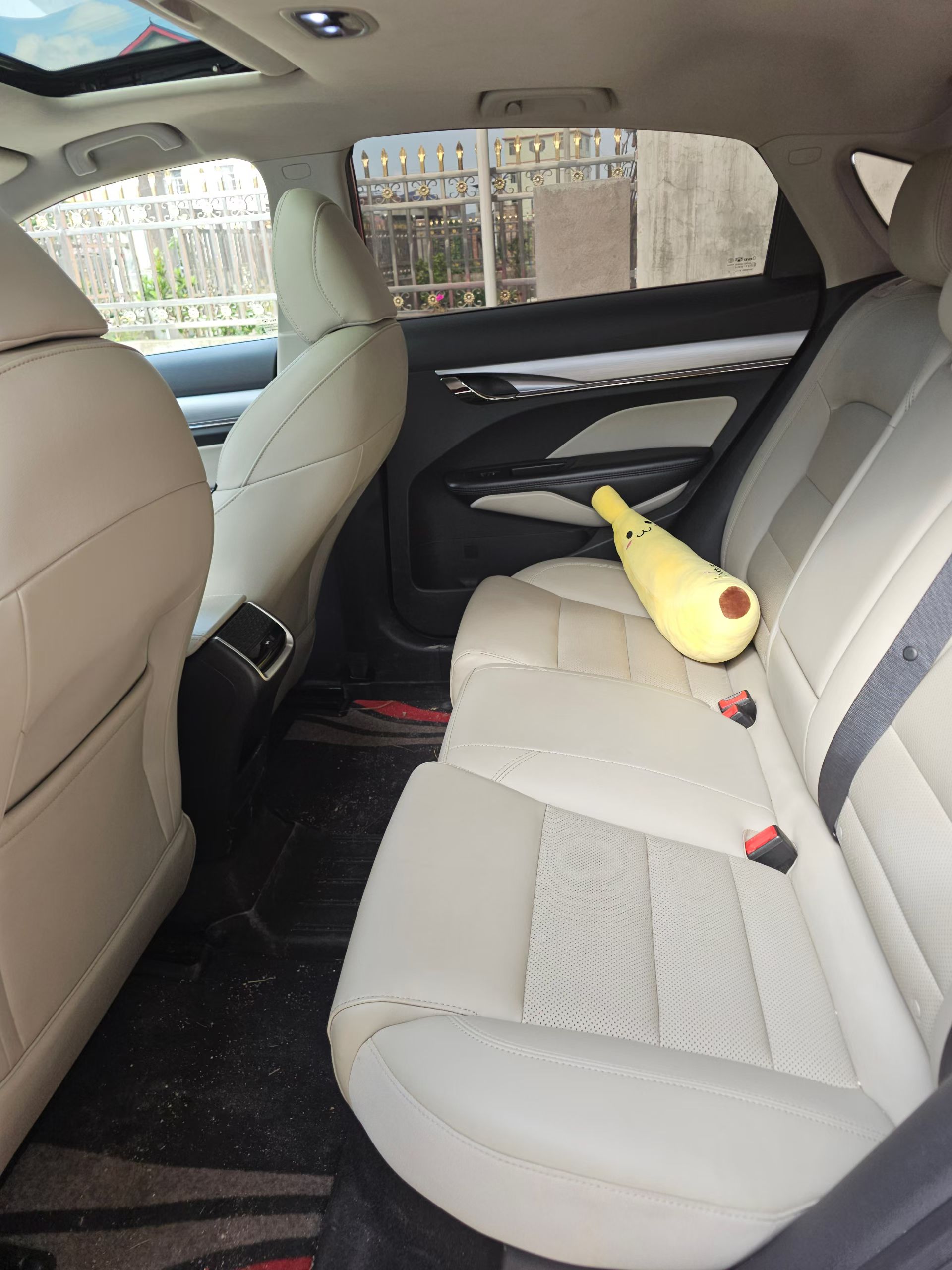 GEELY Binray 2018 car image #8