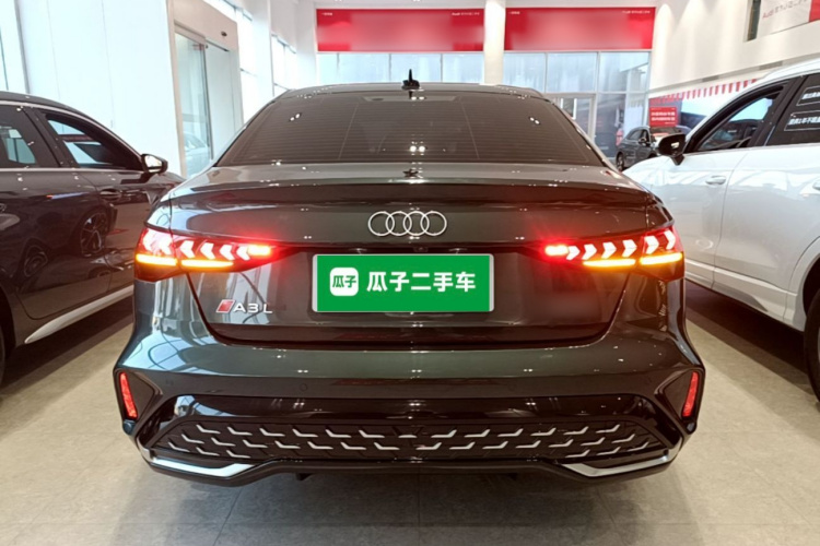 Audi A3 2025 immagine di auto #6
