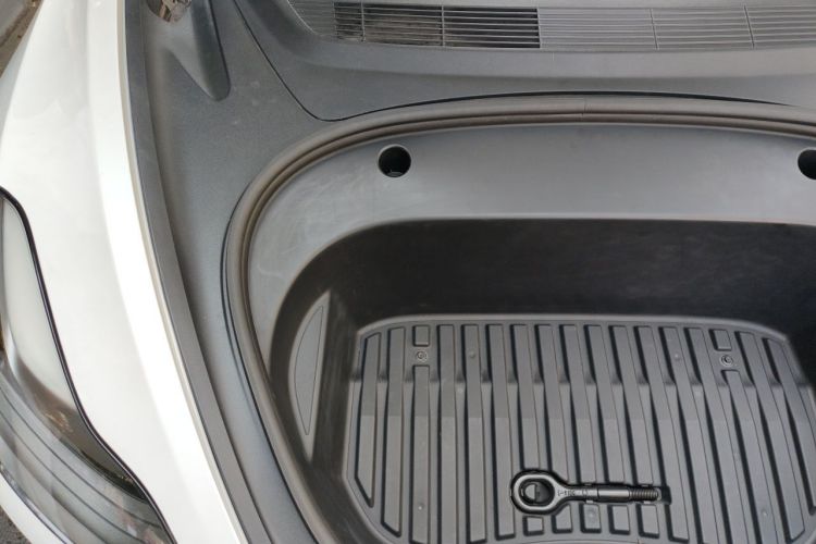 Tesla Model 3 2021 #23 Tesla Model 3 2021 car image #23