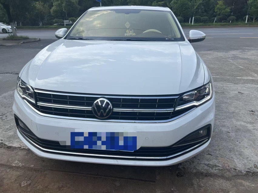 Volkswagen Bora 2022 car image #2