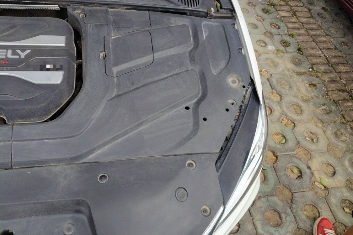 GEELY Binray 2019 car image #12