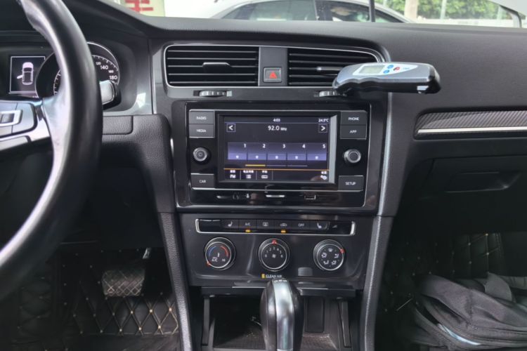 Volkswagen Golf 2018 #17 Volkswagen Golf 2018 صورة سيارة #17