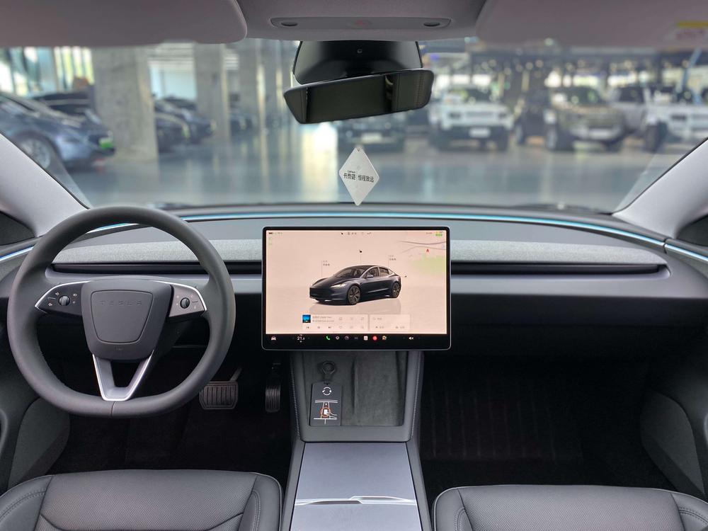 Tesla Model 3 2024 #23 Tesla Model 3 2024 car image #23