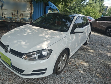 Volkswagen Golf 2015 Volkswagen Golf 2015 car image
