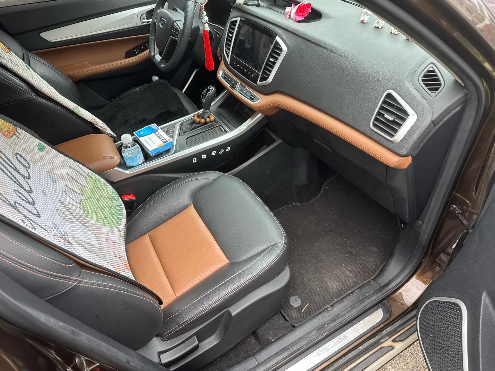 吉利汽车 远景X6 2019 汽车图片 #4