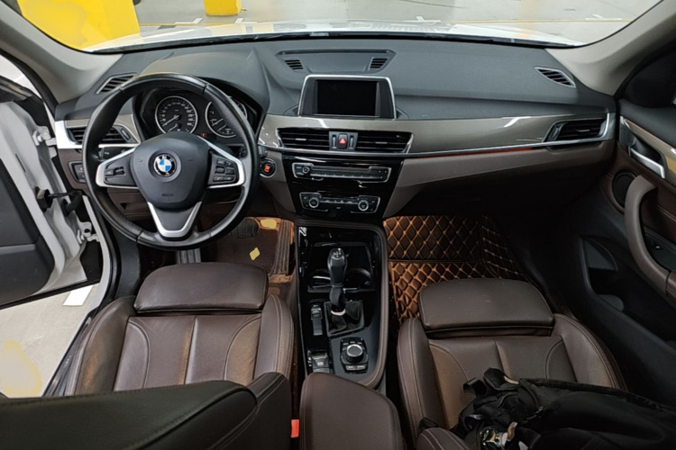BMW X1 2018 #10 BMW X1 2018 car image #10