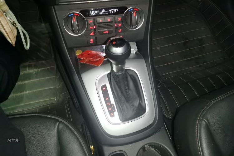 Audi Q3 2018 #16 Audi Q3 2018 car image #16