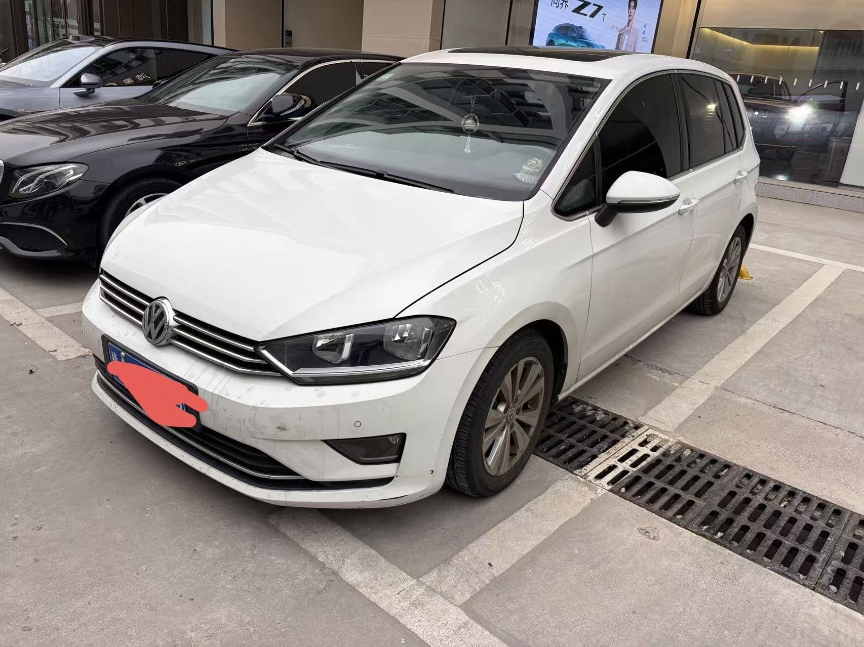 2016 2016 immagine di auto