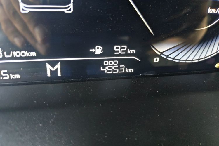 GEELY Emgrand 2025 immagine di auto #8