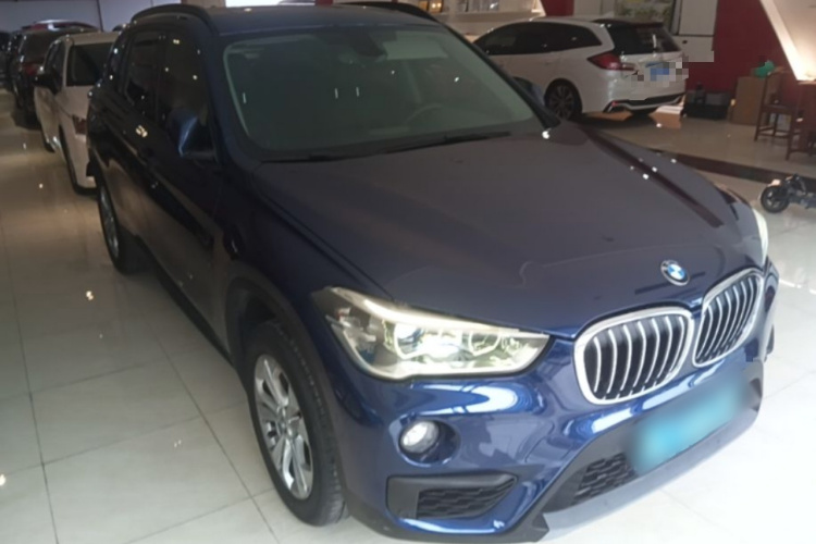 BMW X1 2016 #4 BMW X1 2016 car image #4