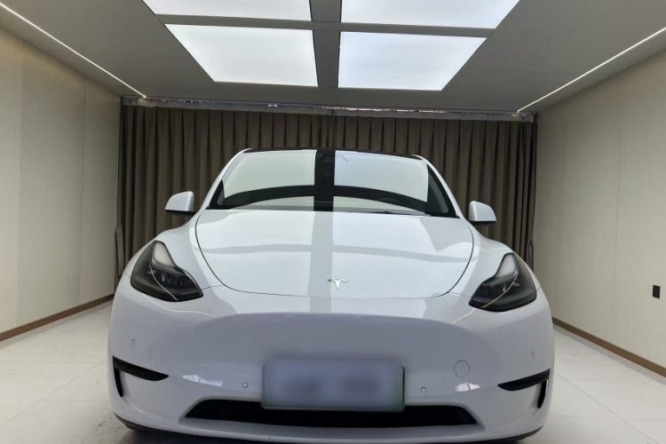 Tesla Model Y 2022 #7 Tesla Model Y 2022 car image #7