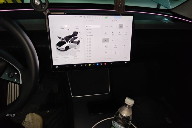 Tesla Model Y 2025 #15 Tesla Model Y 2025 car image #15