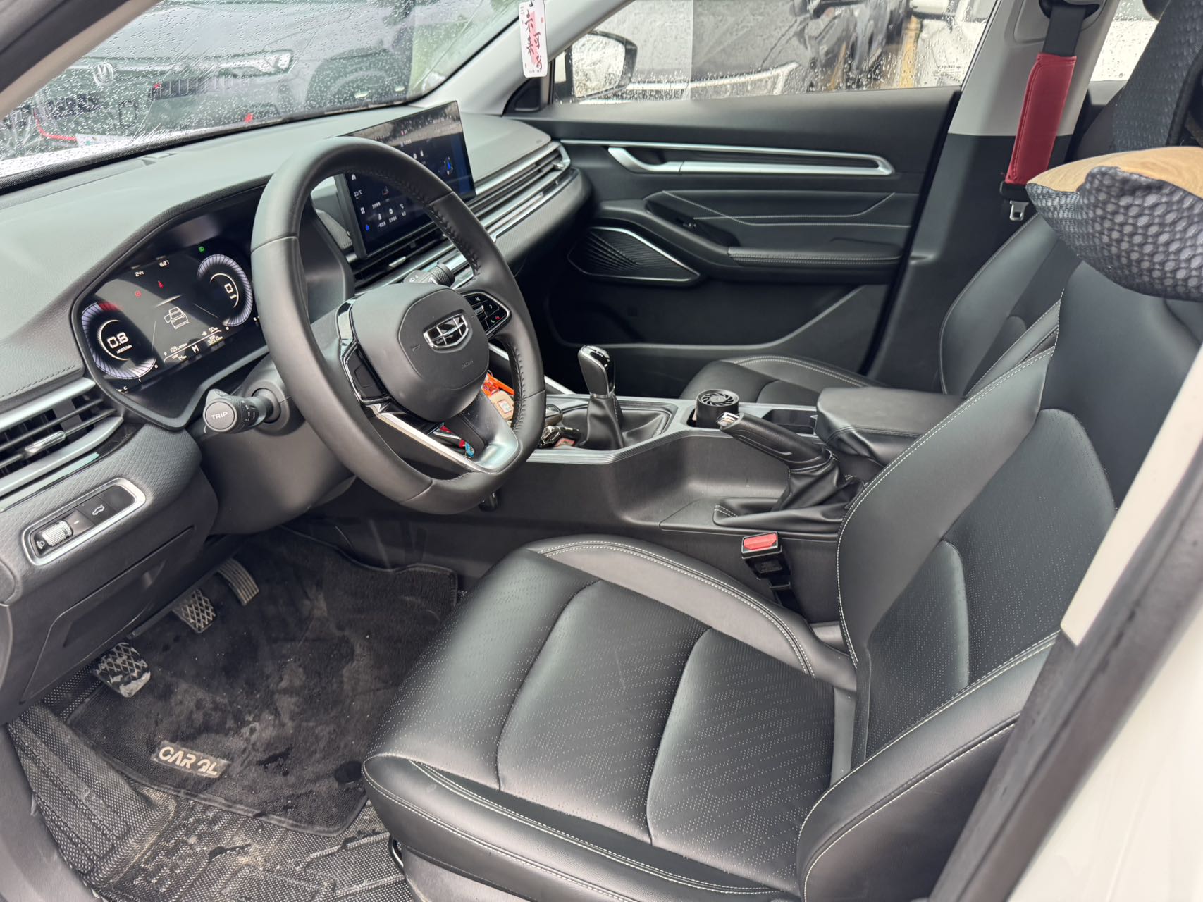 GEELY Emgrand 2024 car image #7