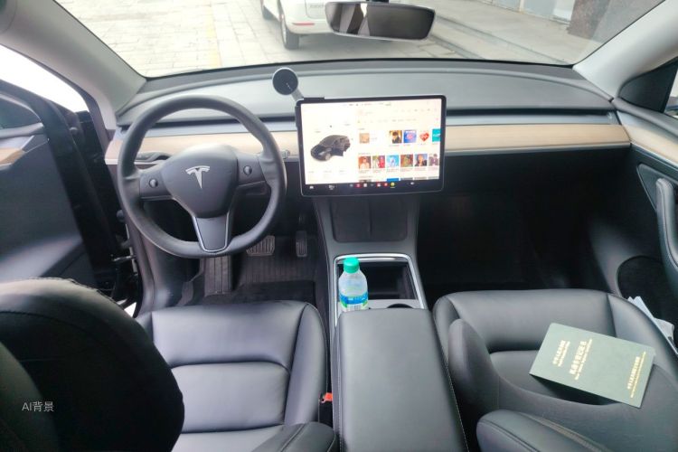 Tesla Model Y 2021 #11 Tesla Model Y 2021 car image #11