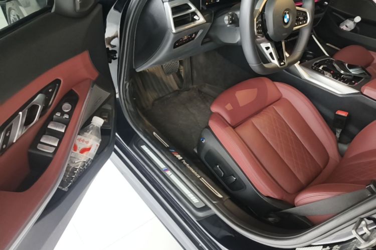 BMW 3 Series 2025 #12 BMW 3 Series 2025 car image #12
