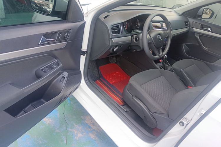 Volkswagen Lavida 2019 #12 Volkswagen Lavida 2019 car image #12
