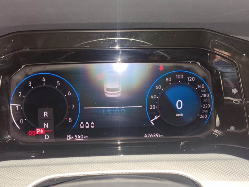 Volkswagen Golf 2022 car image #7
