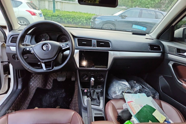Volkswagen Lavida 2017 car image #11
