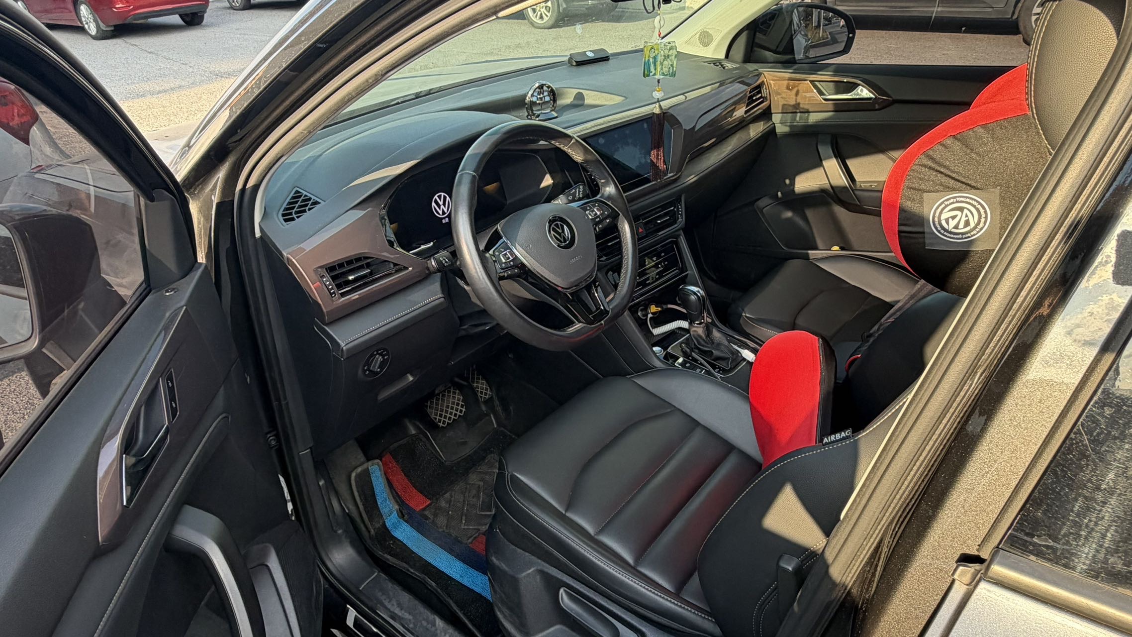 Volkswagen Tharu 2022 car image #3