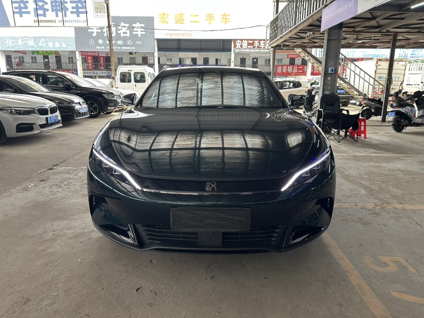 BYD Han 2023 car image #2