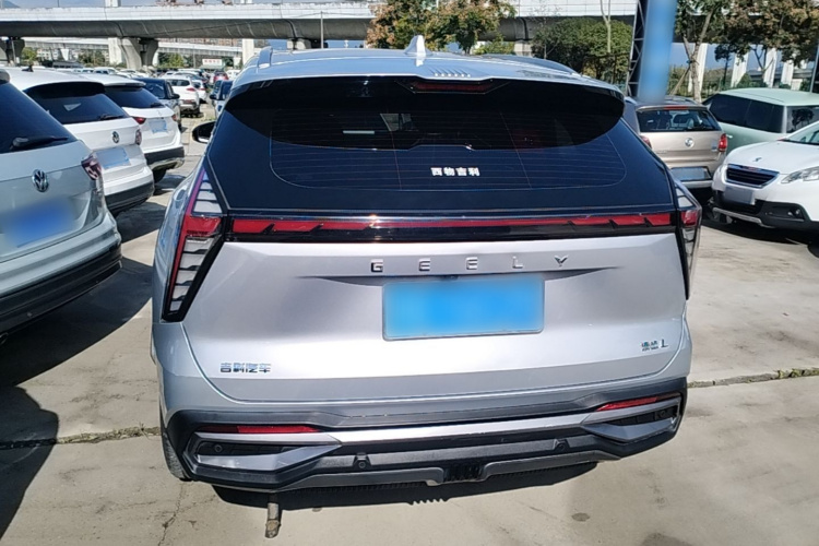 GEELY Boyue L 2024 car image #6