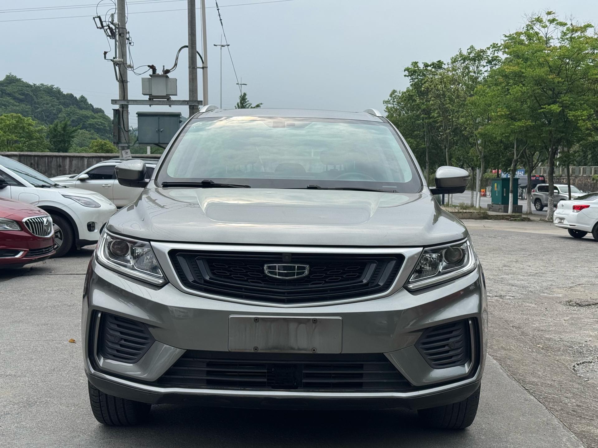 GEELY Vision X6 2021 car image #2