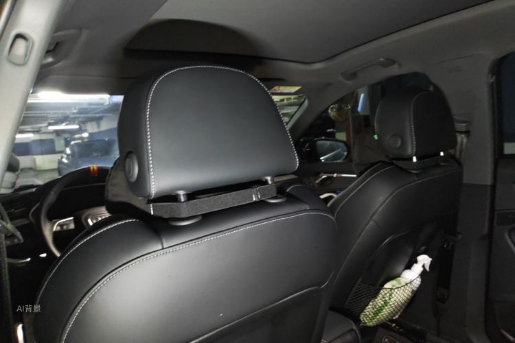 Audi Q3 2025 car image #20