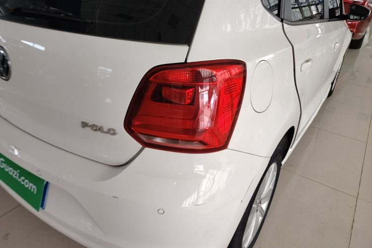 Volkswagen Polo 2015 #8 Volkswagen Polo 2015 car image #8